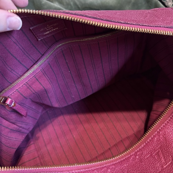 Louis Vuitton Empreinte tote - Picture 7 of 12